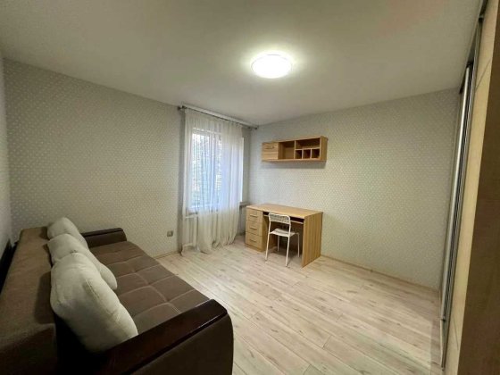 Оренда квартири у центрі Києва.
вул. Іллєнка, буд. 5 Киев