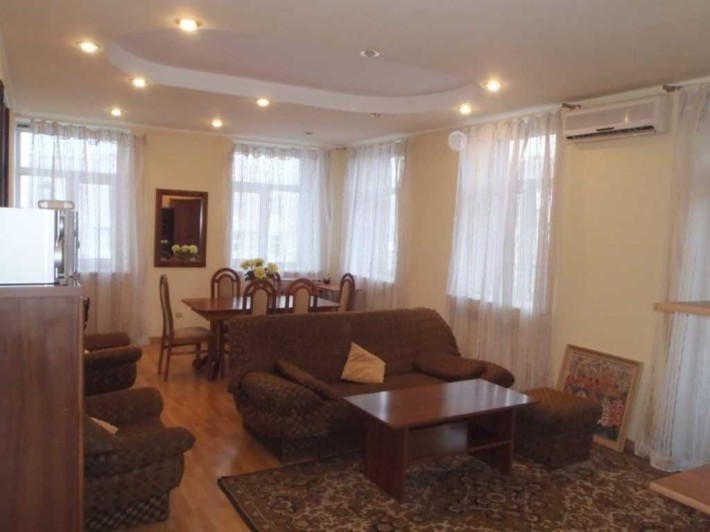 Здам 2-к. Метро Золоті Ворота - 5 хвилин пішки - фото 1