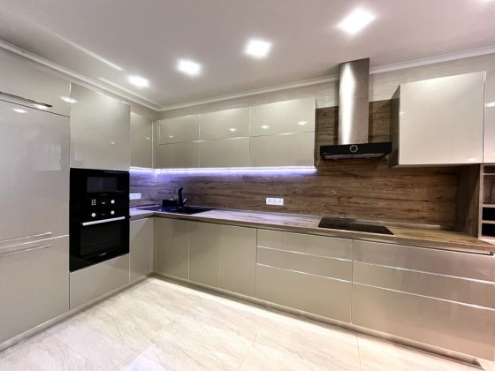 Оренда 2кв в ЖК Златоустівський , вул. Полтавська буд.10 Киев