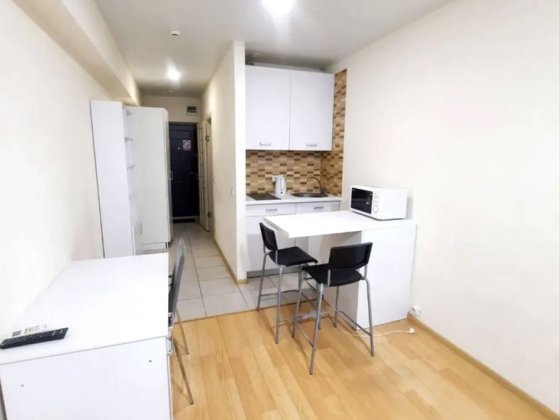 Здається квартира біля метро Берестейська по вул. Машинобудівна 41 Київ