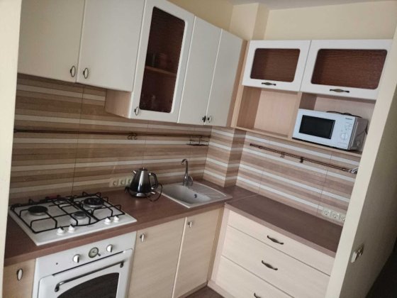 Гарматна,33/1, велика простора квартирав чудовому стані Київ