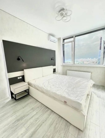 ЖК Манхеттен Центр Вокзальна КПІ пр Берестейський 11 Шевченківський - фото 1