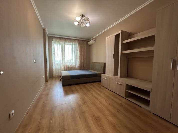 Оренда 1-кім. в ЖК на вул. Донця, 2а/Відрадний - фото 1