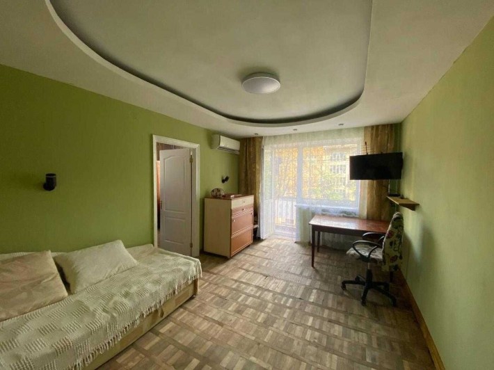 Оренда теплої 2к, вул. Білгородська 8, Газ! Низький поверх - фото 1