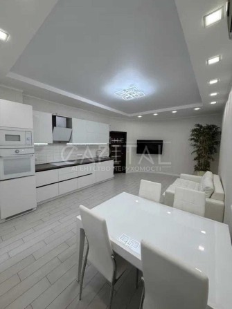 Елітна 3-кімнатна квартира з ремонтом і технікою в ЖК «Смарагдовий» - фото 1