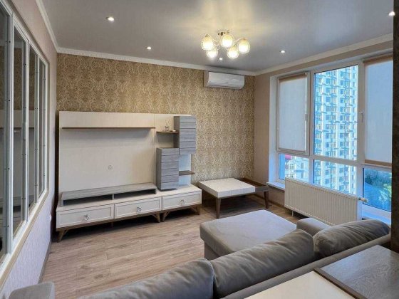 Оренда однокімнатної. Лобановського 15/7 Київ