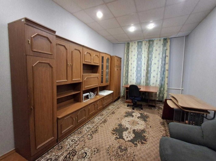 Оренда 2к квартири, вул. І. Світличного 8, ГАЗ, тепло, 1 поверх - фото 1