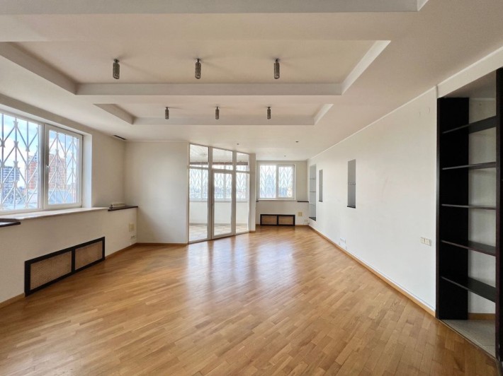 Оренда. вул.Ярославів вал. 270 м2. Золоті ворота. - фото 1