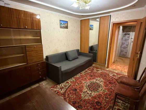 Здам 2к квартиру Василя Овсієнка 8 Київ