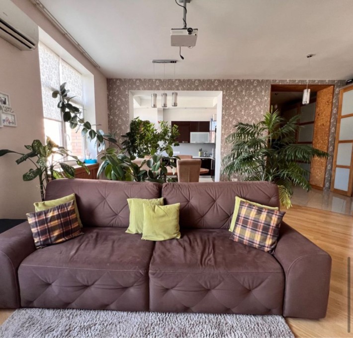 БЕЗ% ! 3-кімн. (123 м2) Дмитрівська 66а, Шевченківський Центр, паркінг - фото 1