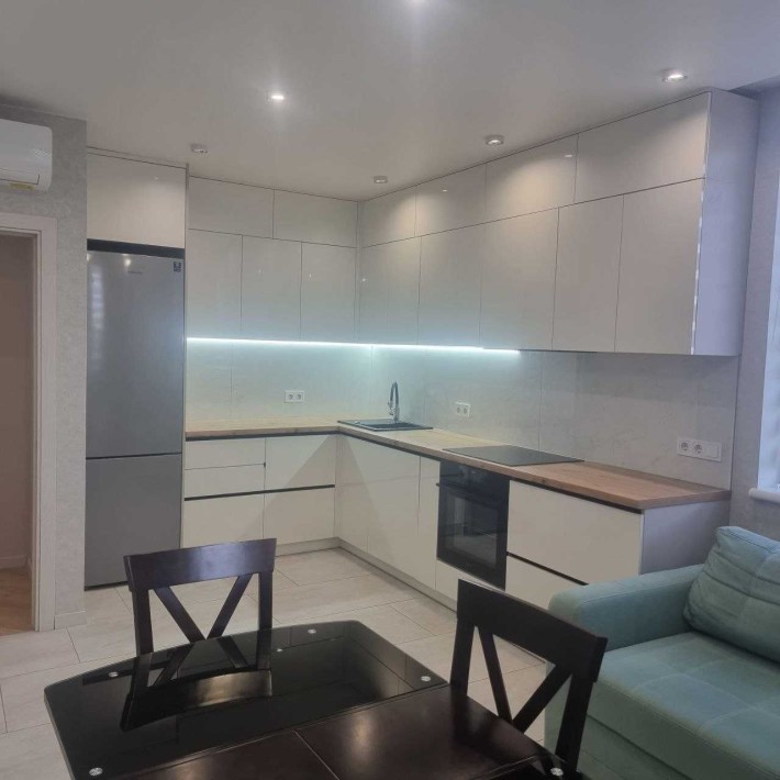 Оренда 2к квартири, вул. Липківського, 33А, Солом'янка, ЖК Adamant - фото 1