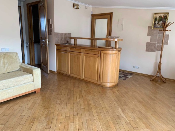 Двокімнатна квартира - центр - 70 кв м - фото 1