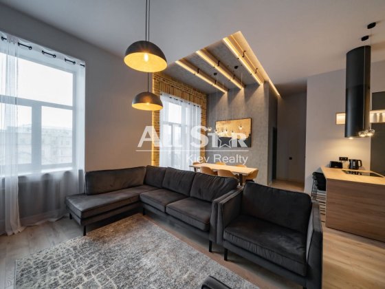 Атмосферна 3к квартира на Михайлівському провулку 9а, 4 поверх Киев