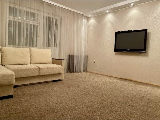 Довгострокова оренда   3 -х кімнатної квартири від власника. Киев