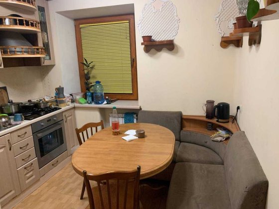 оренда Квартира 2 кім., 2/5 поверх.,  4 хв. м. Дорогожичі Киев