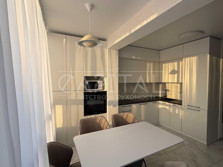 Оренда дворівневої 4 кімнатної квартири в ЖК Парк Нивки - фото 1