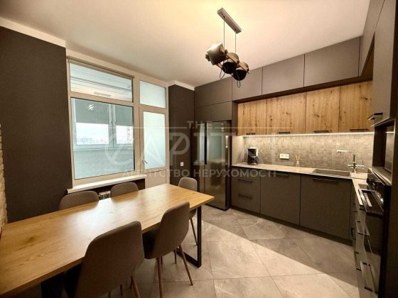 ЖК “Зелений острів 2”, вул. Сікорського, 4в,   3-х кімнатна квартира Киев