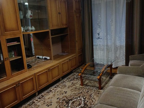 Здам трикімнатну квартиру біля метро на Сирець Киев