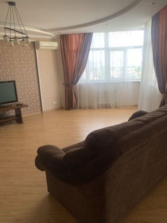 4 ком, Соломенский , ул Воробйова 13 е, от хозяина - фото 1