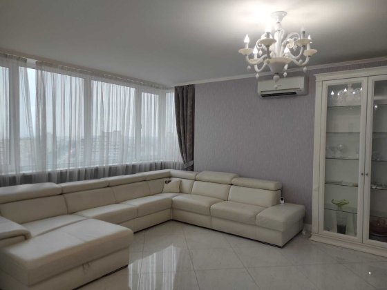 Від власника, Севастопольська пл. пр-т Лобановського, 6А, 3-кім Киев