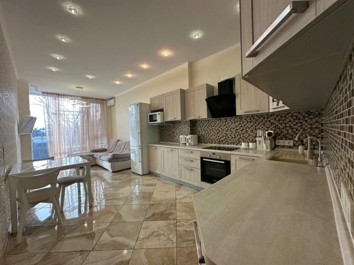 Здається в оренду 2-на квартира ЖК Шервурд,паркомісце,інвектор! - фото 1