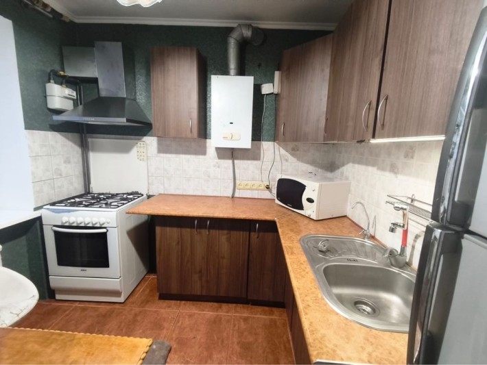 Білоруська 15а метро Лукʼянівська - фото 1