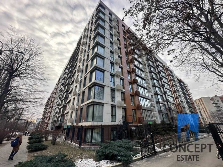 Продам паркоместо с возможностью зарядки электромобилей. ЖК Жуковский! - фото 1