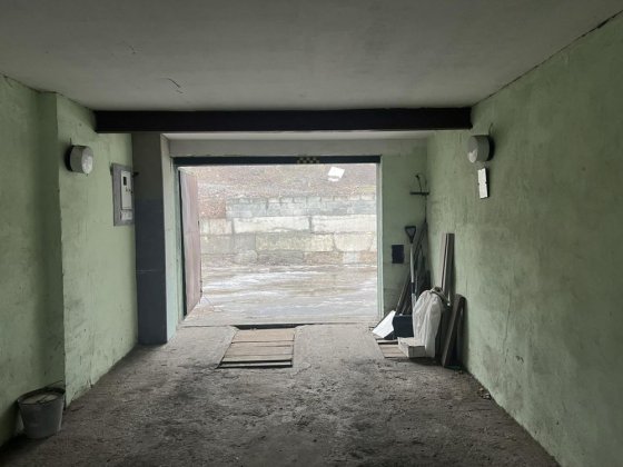 Гараж, Автолюбитель-8, сухий, приватизований Днепр