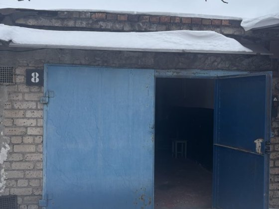 Продам капітальний гараж кооператив ,,Титан,, Запорожье