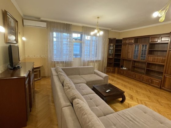 Бехтеревський Провулок 14 Оренда 5к Квартири Центр Паркомісце Киев