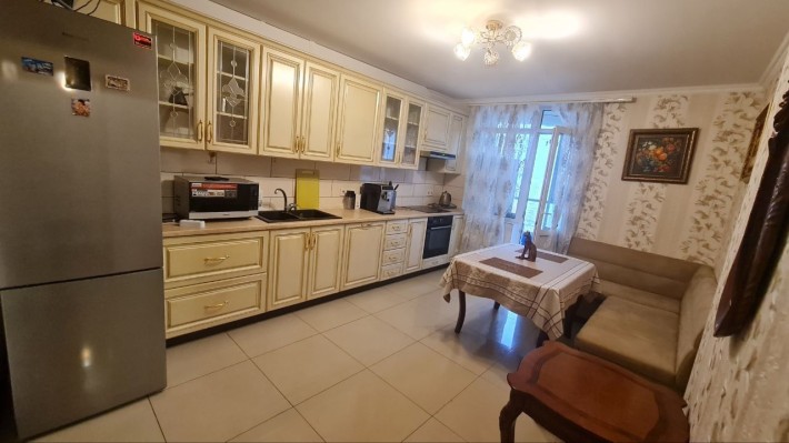 Оренда. ЖК Васильківський, метро ВАСИЛЬКІВСЬКА, Коломийський 17 - фото 1