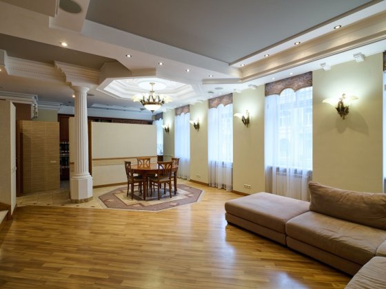 Довготермінова оренда квартири Андріївський узвіз, 1-А Киев