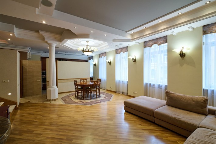 Довготермінова оренда квартири Андріївський узвіз, 1-А - фото 1