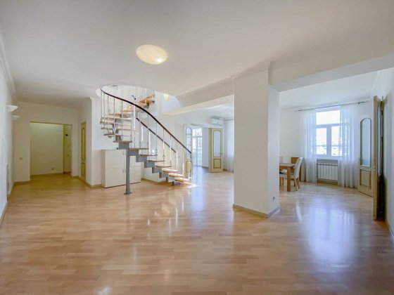 Оренда 5к квартири в Києві, Чикаленка вул., 1-3/5 Без комісії Київ