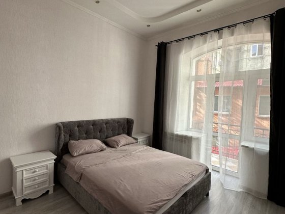 Оренда 3к квартири вул. Велика Васильківська комісія 25% Киев