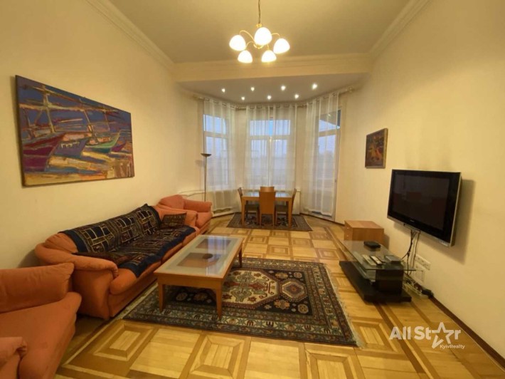 Оренда 3к квартири в Києві, Чикаленка Євгена вул. 23а Без комісії - фото 1