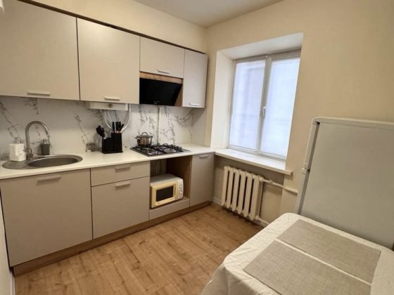 Свіжий ремонт! ВЛАСНИК, МЕБЛІ під орендарів!  Нивки газ Киев