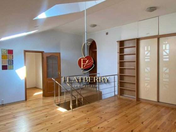 Без %  Аренда 5К, ул. Богдана Хмельницкого, 32, Золотые Ворота, Центр Київ