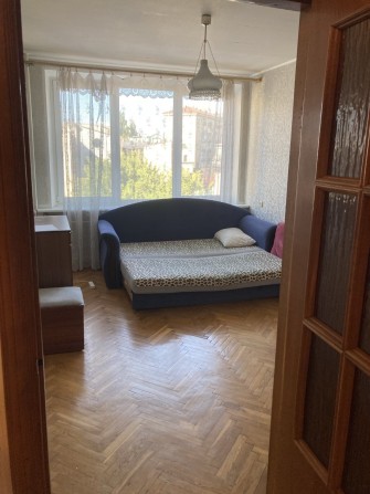 Без-%. Квартира 3х.ком(77,3м.кв) метро Золотые Ворота. Ул.Ирининская 1 - фото 1