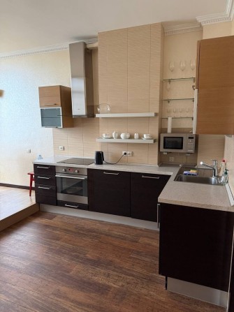 2х комнатная квартира возле ЗОЛОТЫХ ВОРОТ - фото 1