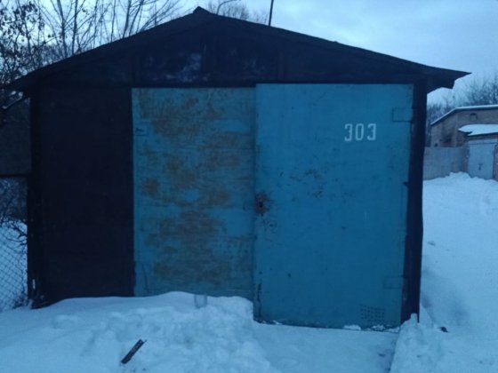 Продаю гараж на ЛПЗ Рованцы