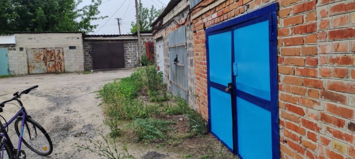 Гараж з майном та документами. - фото 1