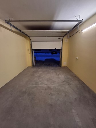 Здається зручний та теплий гараж - фото 1