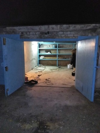 Сдам в долгосрочную аренду большой гараж Буревестник Бородича - фото 1