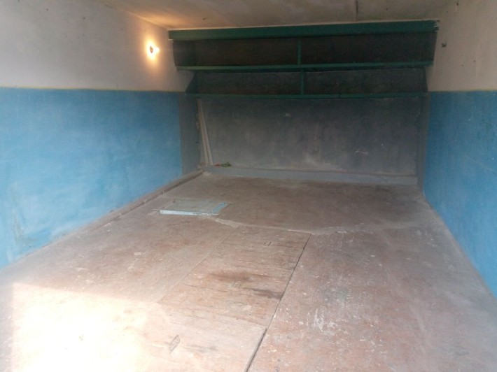 Сдам отличный капитальный гараж на 12  квартале - фото 1