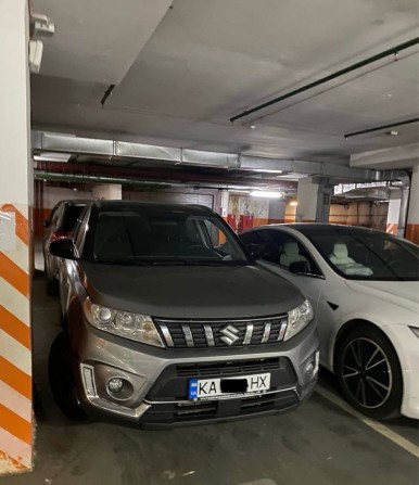 Оренда паркомісця Кловський узвіз 7 - фото 1