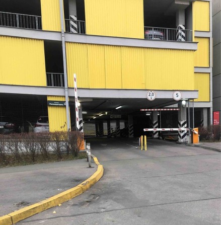 Центральний паркінг ЖК Комфорт Таун,оренда паркомісця - фото 1