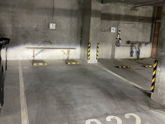 Оренда паркомісця в підземному паркінгу Киев