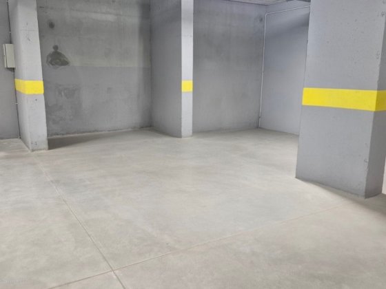 Оренда парко місця, вул. Пимоненка 14. Львов