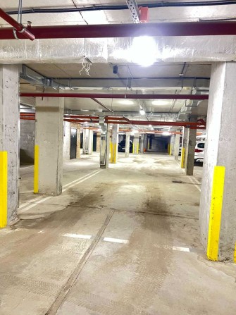 Оренда паркомісця на 2 авто - фото 1